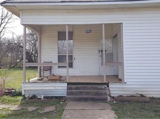 904 Cedar St, Paris, TX 75460