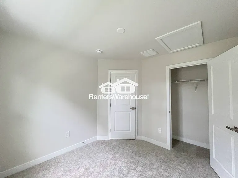 202 Reids Place Dr — Photo 24