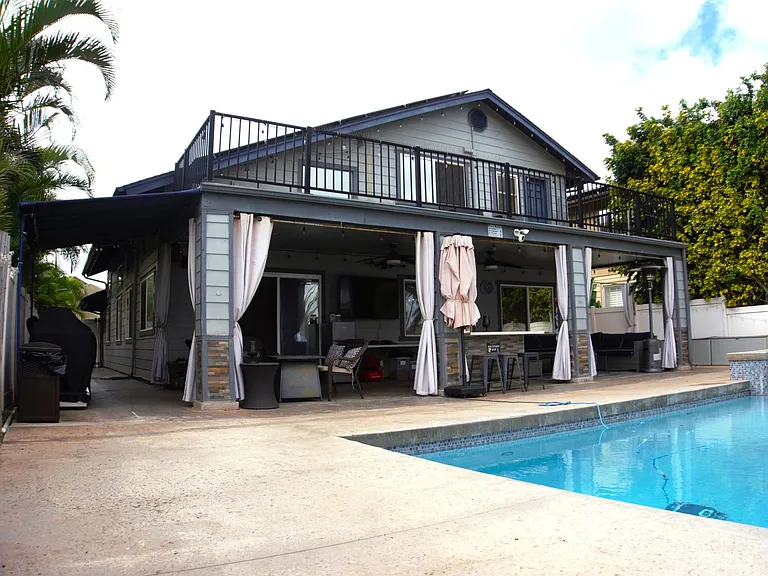 Limukele St — Photo 20