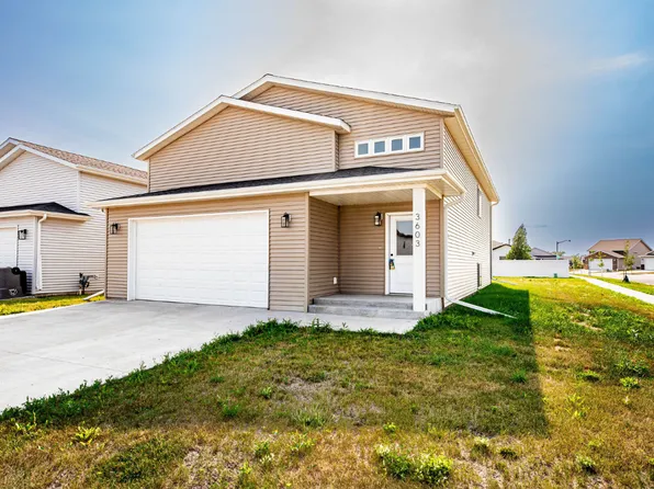 3603 33rd St S, Moorhead, MN 56560