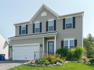 135 Shetland Pl, Warners, NY 13164