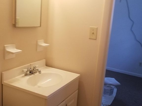 5th image of 1014 Potomac Dr