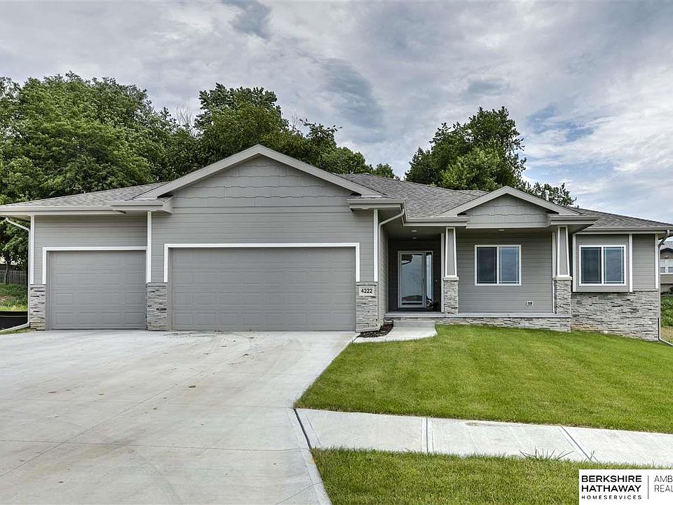 1st image of 4222 Barksdale Dr