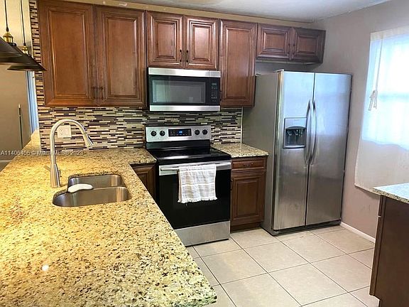 3rd image of 8351 Sands Point Blvd APT A302