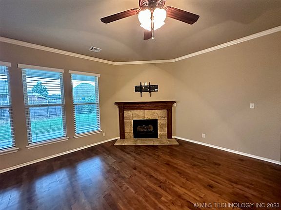 3rd image of 3372 S 208th East Ave