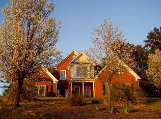 35 Oak Ln, Oxford, GA
