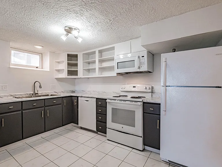 164 Eastern Promenade #1B — Photo 8