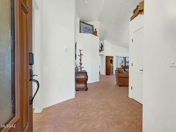 3rd image of 1569 W Cottonwood Canyon Dr