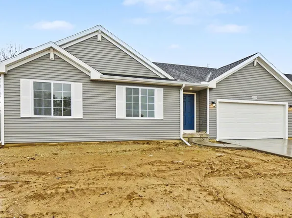 5549 Mammoth Dr SE, Caledonia, MI 49316