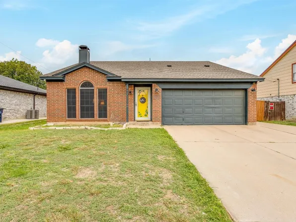 1217 Nelson Pl, Burleson, TX 76028