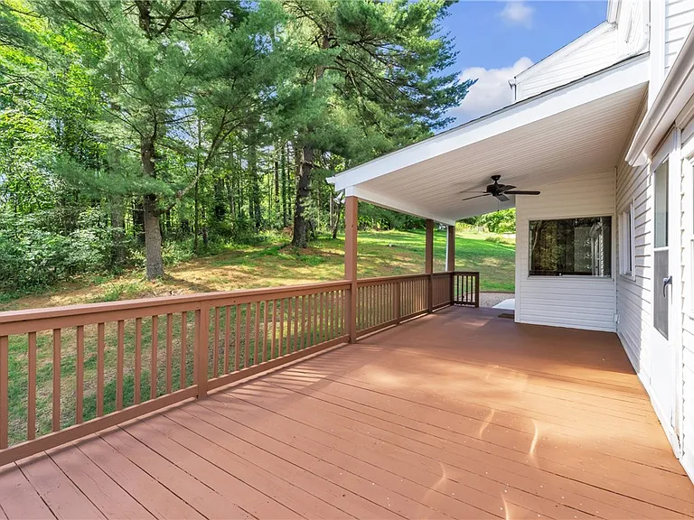 116 Purvis Ln — Photo 48