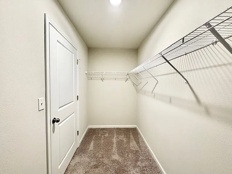 462 Whispering Creek Ave — Photo 36