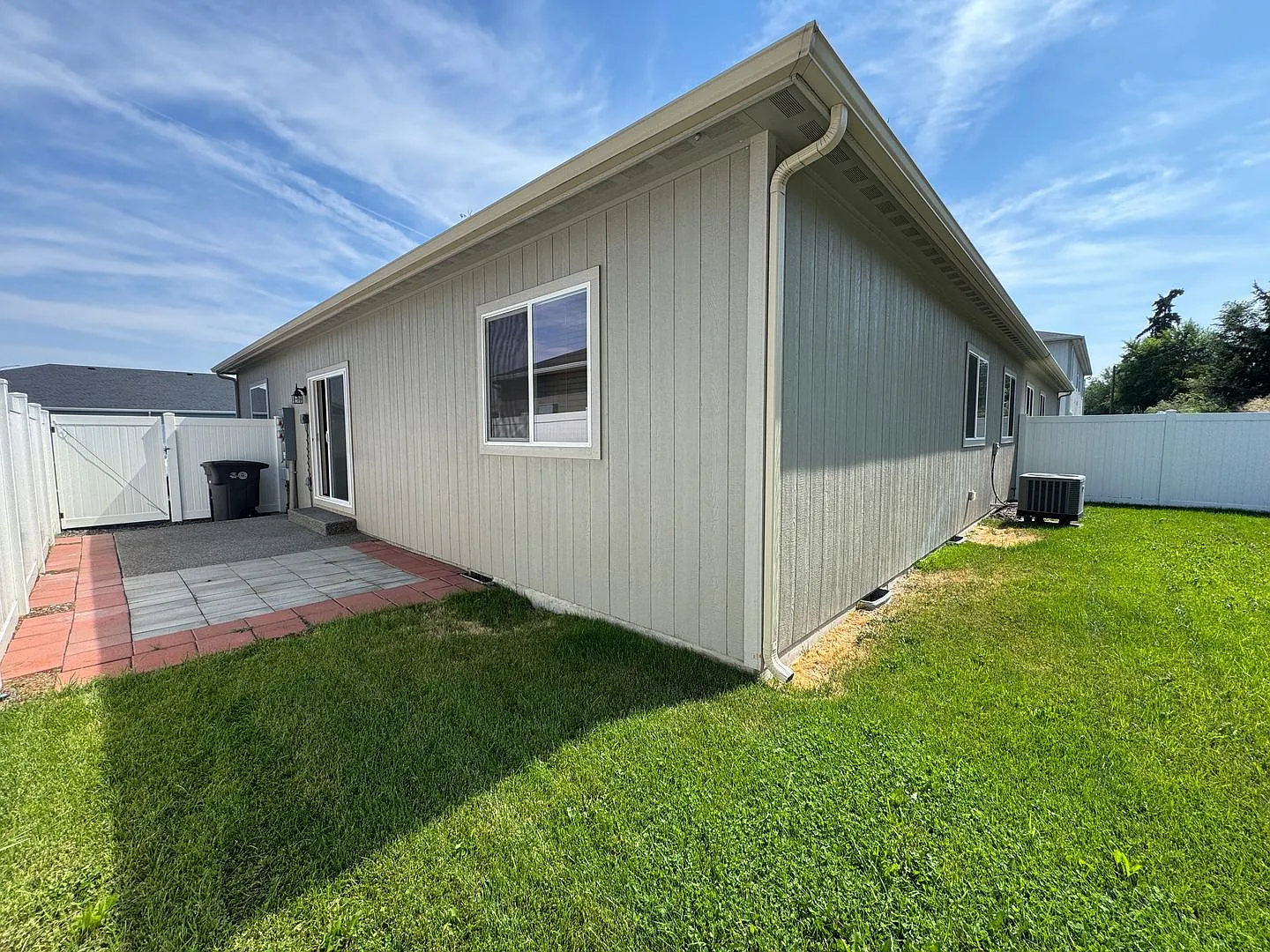 Duplex in Gated Community — Photo 2