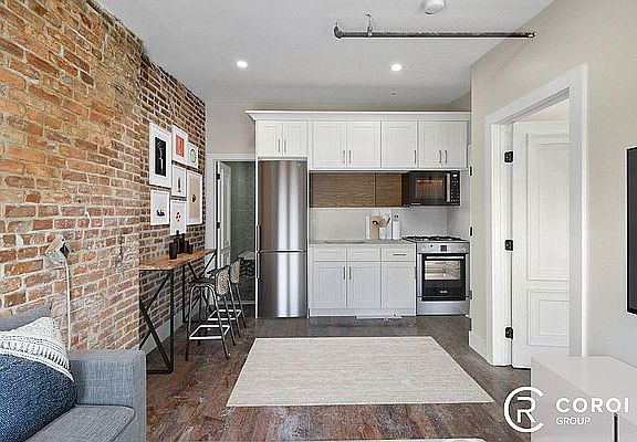 3rd image of 7 Spencer Pl #4R