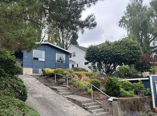 3814 38th Ave S #1, Seattle, WA 98118