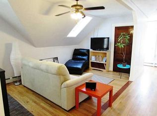 132 Doyle Ave FLOOR 3, Providence, RI 02906