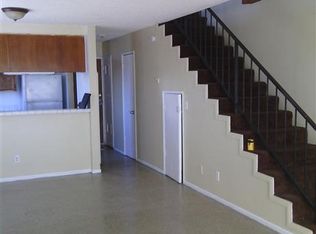 2333 Olive Ave APT 3, Long Beach, CA 90806