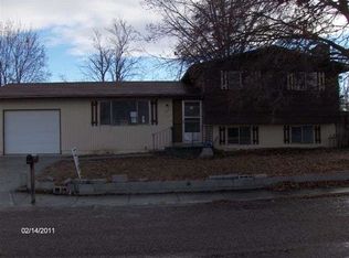 1713 Washington Pl, Nampa, ID 83686
