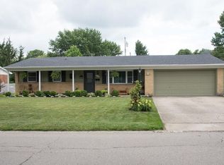 2139 S Lakeman Dr, Bellbrook, OH 45305