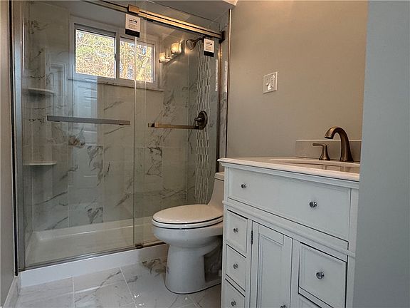 5th image of 841 Cottonwood Dr