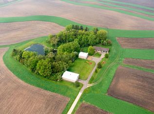 29257 Hawkins Rd, Cascade, IA 52033