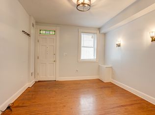 526 Holtzman Ct, Baltimore, MD 21231
