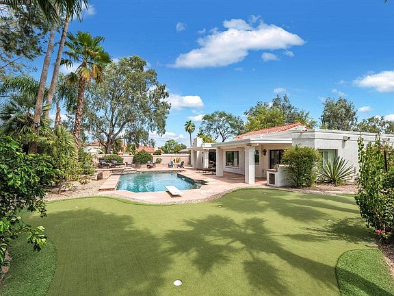 3rd image of 10688 E IRONWOOD Drive