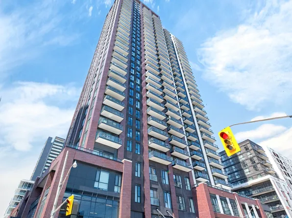 130 River St #1102, Toronto, ON M5A 0R8