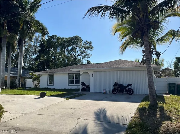 2729 53rd Ter SW, Naples, FL 34116