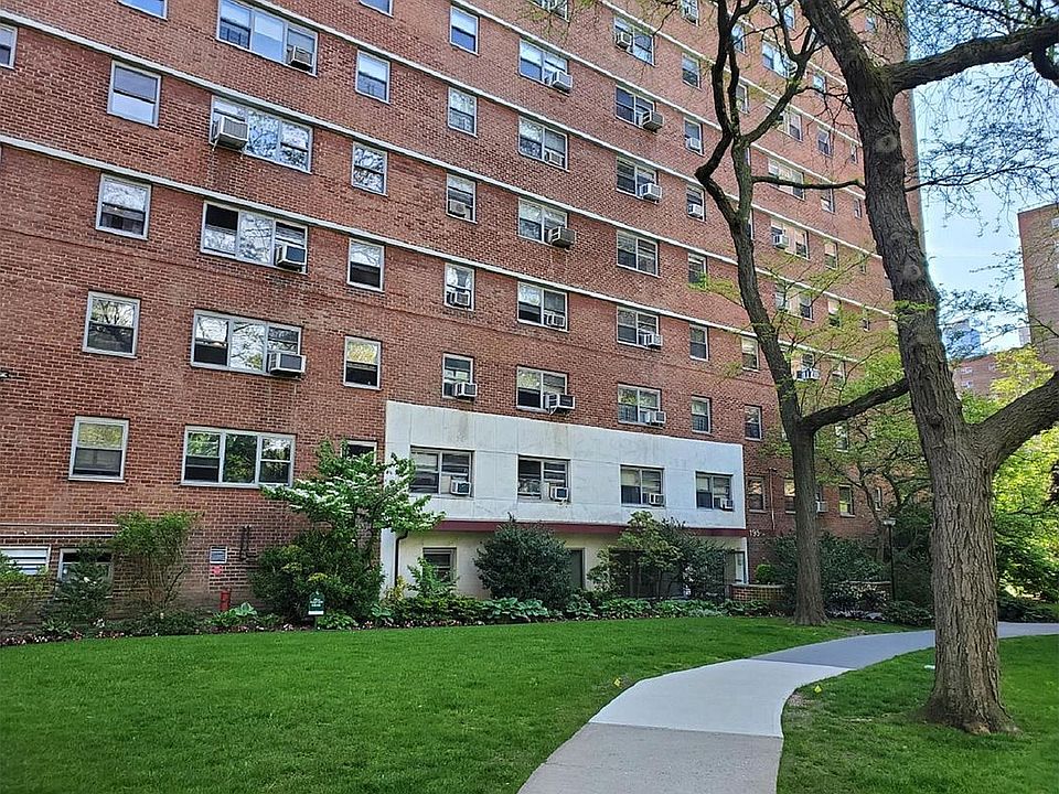 1st image of 195 Adams St APT 3A