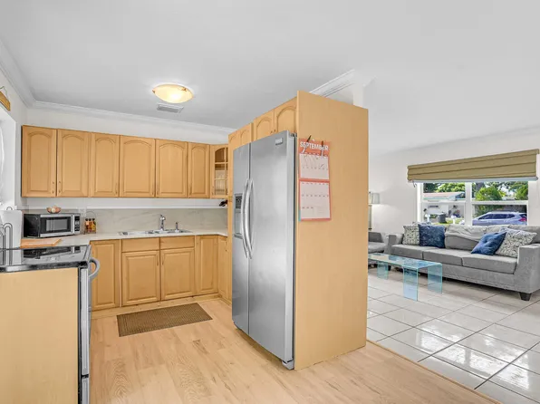 5568 Balfrey Drive, West Palm Beach, FL 33413