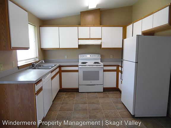 4th image of 5191 Aerie Ln