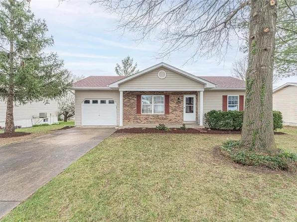 838 Trojan Cir, Troy, MO 63379