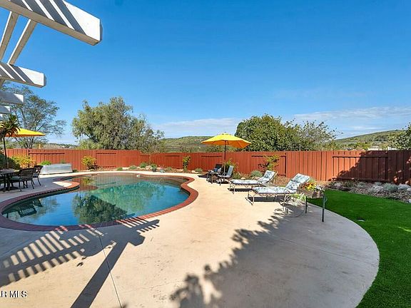 2nd image of 63 Cantera St