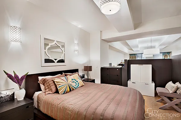 Sold by City Connections Realty | media 4