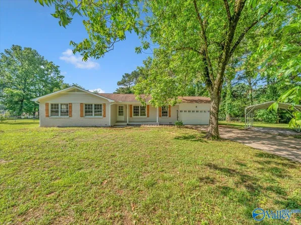 3102 Ray Blair Pl, Huntsville, AL 35811