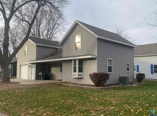 509 E Crawford St, Luverne, MN 56156