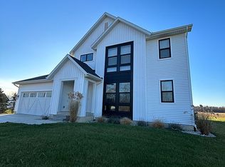 6623 N Luce Rd, Alma, MI 48801