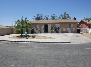 2316 Dori Ave, Las Vegas, NV 89101