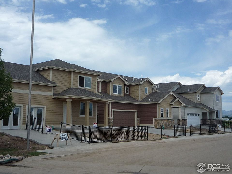 1st image of 328 Newaygo Ct