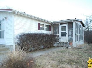 1294 NE 681 Private Rd, Windsor, MO 65360