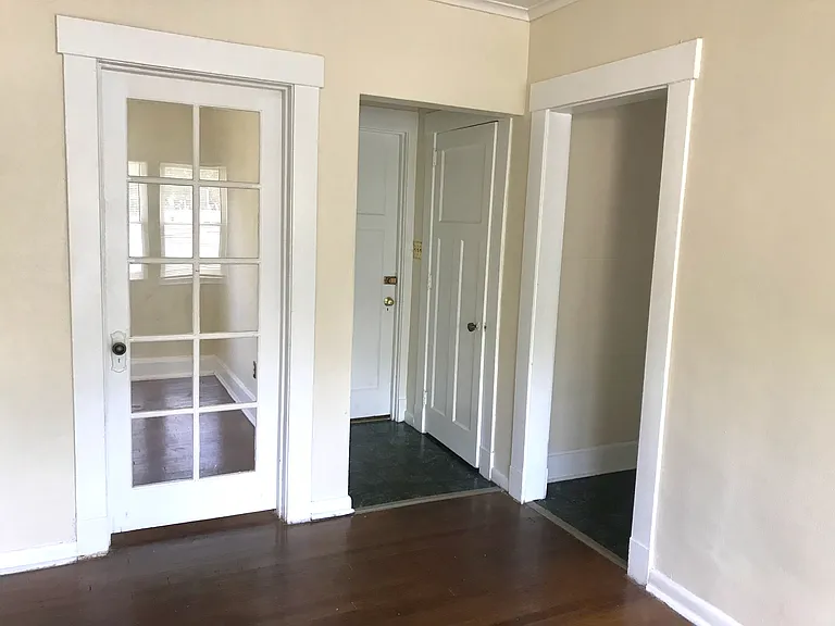 4215 Grand Ave #202 — Photo 2