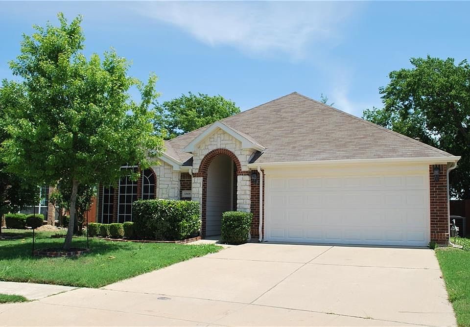 1st image of 10608 Donnis Dr