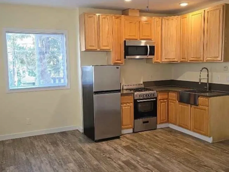 324 Witmer St #102 — Photo 2