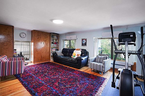 1st image of 395 Smith St APT 1B