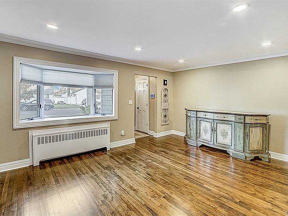 2nd image of 354 Harrison Ave