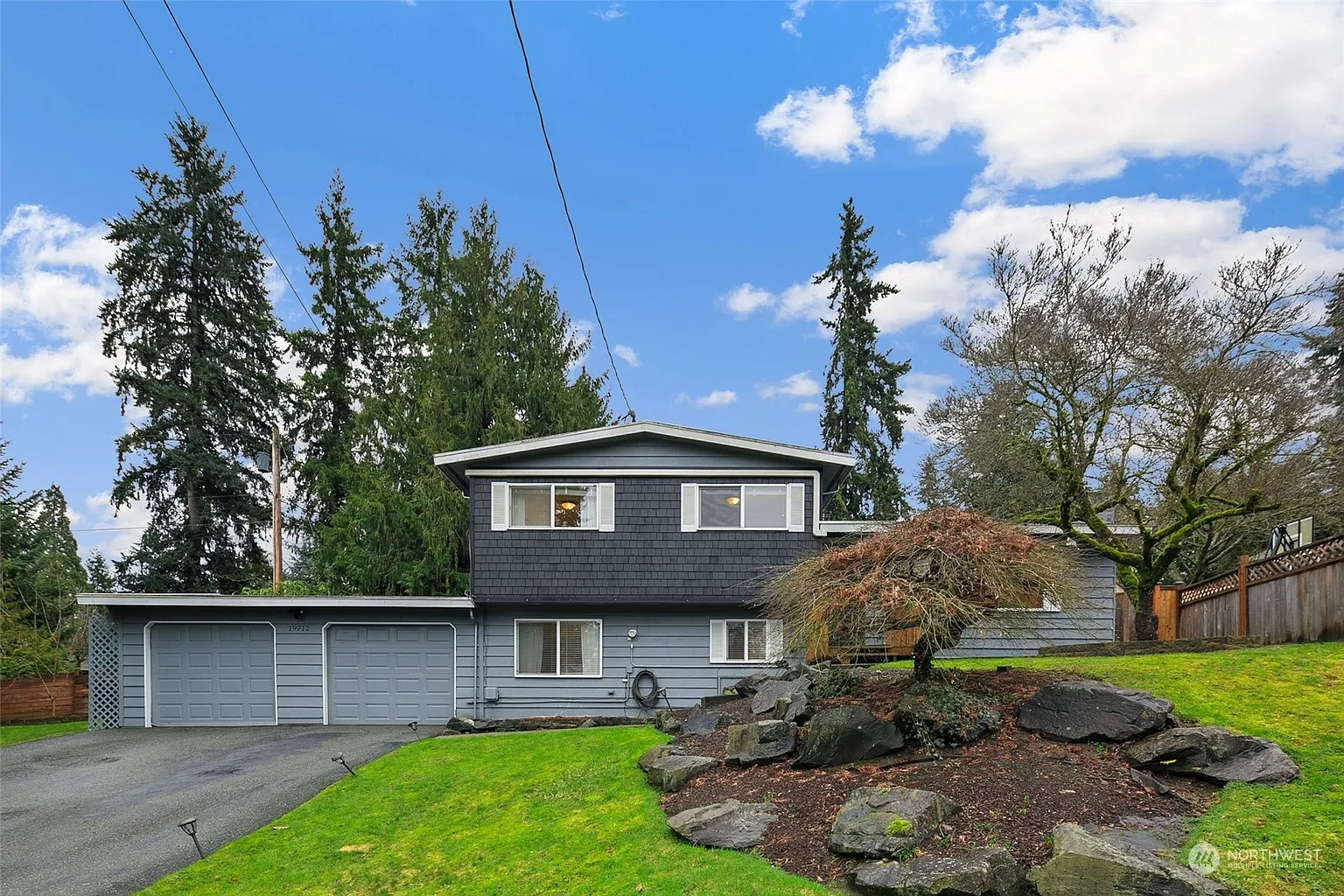 19712 64th Avenue NE photo 1