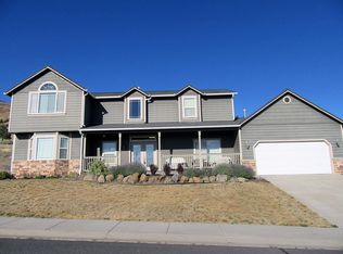 887 Westview Dr, Klamath Falls, OR 97603