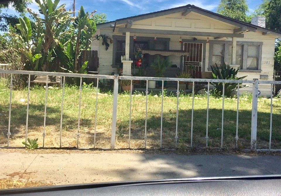 1st image of 1381 Crestview Ave