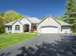 16590 Pine Island Dr, West Olive, MI 49460